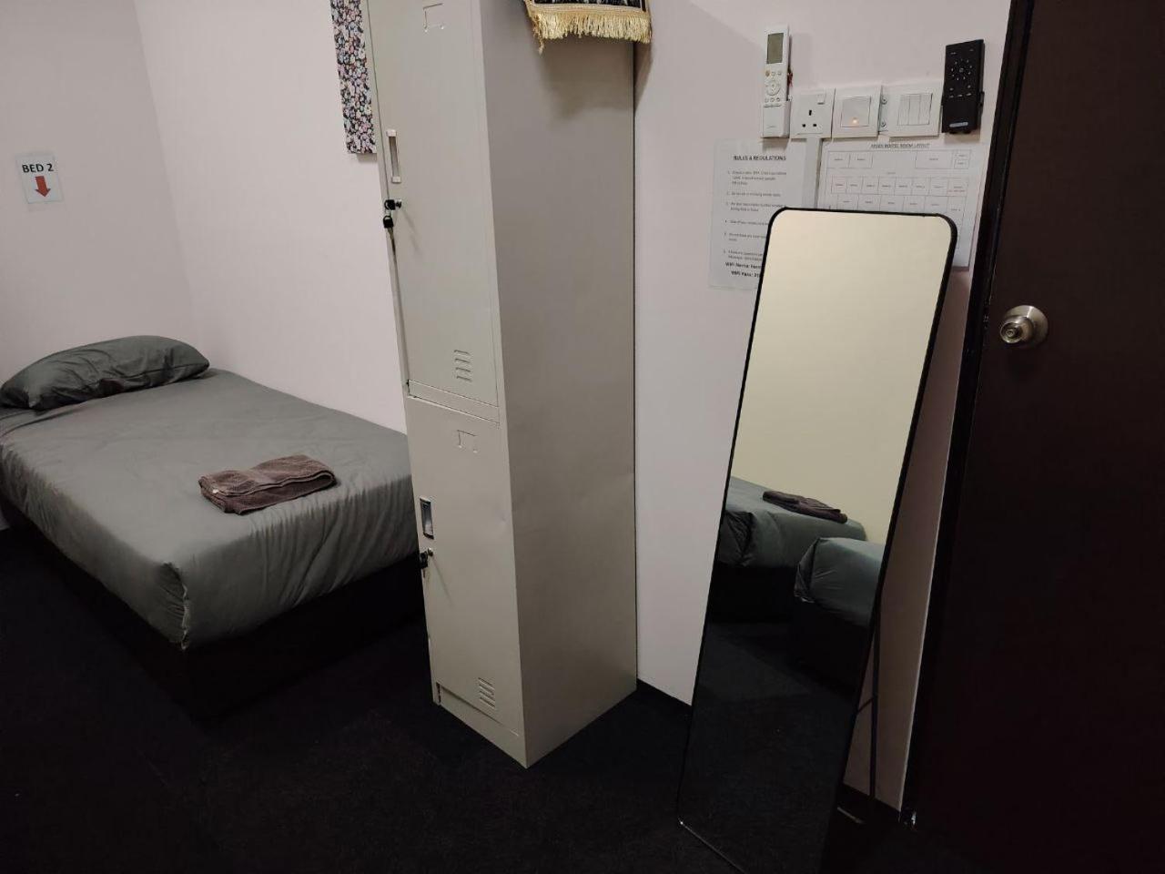 Ayden Hostel Airport Transit - Klia เซปัง ภายนอก รูปภาพ
