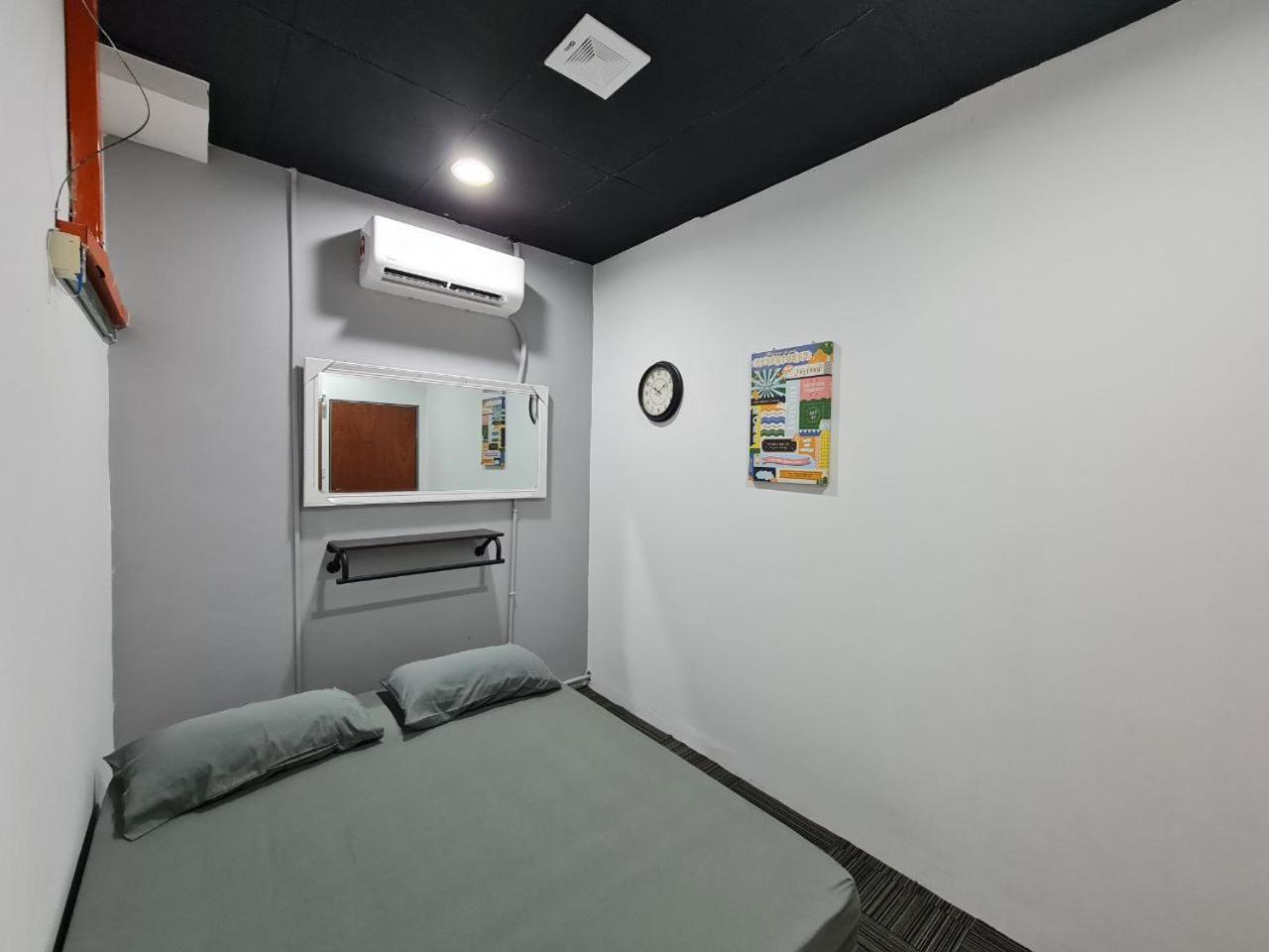 Ayden Hostel Airport Transit - Klia เซปัง ภายนอก รูปภาพ